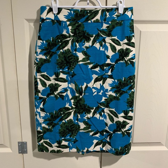J. Crew Dresses & Skirts - Gorgeous J Crew No. 2 Pencil Skirt Size 4